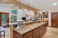 Angel Fire Country Club custom home only 5 minutes from ski lifts