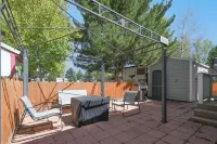 Leisure Time Getaway: Walk to the River, Pets OK Hotels in Cascade