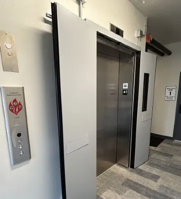 Cozy Apartment with Gym and Game Room