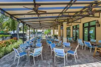 Lazy River, 4 Pools, 5th Ave Resort, Your Personal Oasis, Walk to 5th Ave shops