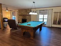 New Listing! Negreet Retreat #2WaterfrontMidlake Toledo Bend Sleeps 12. Hot Tub