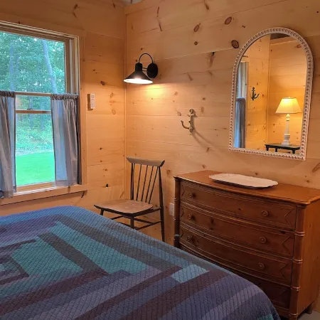 New 2024 Firefly Cottage in the heart of the FingerLakes. Amazing Vineyard views