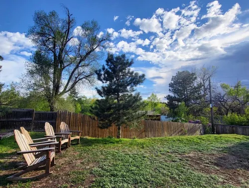 The Traveler's House-Central to All, Hilltop, Hot Tub, Gameroom, Firepit, Skiing