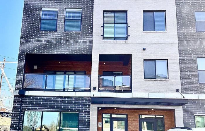 3 BR. 3BA. IMMACULATE TOWNHOME IN DRAPER