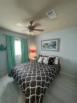 Water view condo in Port O' Connor that sleeps up to 6