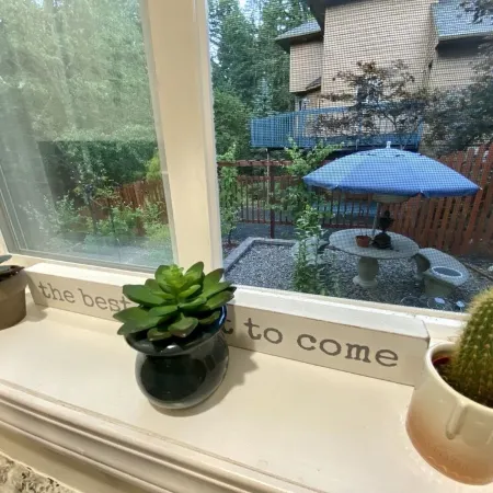 Modern, Spacious, and Private 1BR Suite