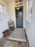 Completely remodeled, pet-friendly, 'smart' home in the country!