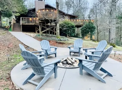 Lake Hartwell Waterfront, Dock, Clemson, Fire Pit, Fenced Yard, Pets & Game Room Hotels in der Nähe von Woodburn Plantation