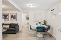 2-Bedroom Apartment Located Near Downtown Lakeland & Lake Hollingsworth