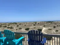 Oceanfront- Hatteras Island/Salvo: 2 Primaries, Hot Tub, Large Open Living Space