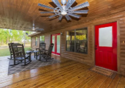 Country home. 迪凱特縣酒店