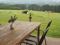 Cozy holiday home with a magnificent view 奧沃拉特酒店