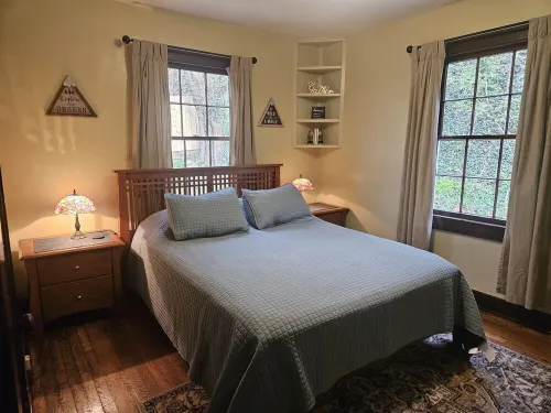 A Charming Craftsman's Cottage that is 5 minute walk from downtown Greeneville.