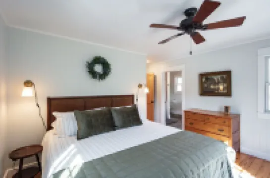 Cozy Creekside Retreat w/ Fire Pit & Game Room Near Historic Lexington, VA