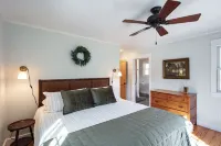 Cozy Creekside Retreat w/ Fire Pit & Game Room Near Historic Lexington, VA Hotels near Natural Bridge Historic Hotel and Conference Center