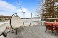 Cottage right on the lake; 2 separate properties available!