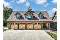 Incredible luxury apartment 15 min to Asheville! Hotel dekat Bearwallow Mountain Trail
