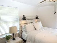 COZY LAKE & SKI HOME FOR FAMILY OF 5 - BRING YOUR DOG! Các khách sạn ở Copake