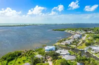 Lemon Bay Water Front Home Hoteles en Englewood