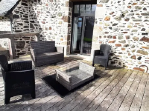 Dans Manoir Marteroy, Appartement 80m² 2 Chambres vue Mer, Plage des Rosaires Hotels in Plérin