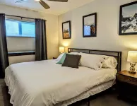 5th Street Retreat, quiet townhome a short walk from the heart of Loveland