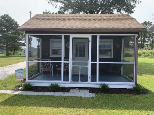 Cozy Little Cottage on chincoteague island va.