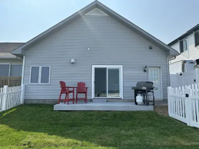 E&K Harbor Inn 1 bedroom Suite on lake Michigan in downtown Baileys Harbor Hotel in zona Cana Island