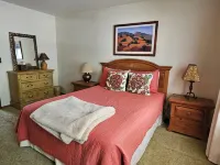 5 Bedroom Ski, Golf, Relax Country Club Home. Pet Friendly. Easy Access. - piscina