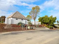 Studio Loft Apartment PERMITTED TEMECULA WINE COUNTRY VACATION HOME