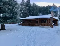 Log Cabin Back to Rio Grande National Forest - Fishing, Hiking, Skiing