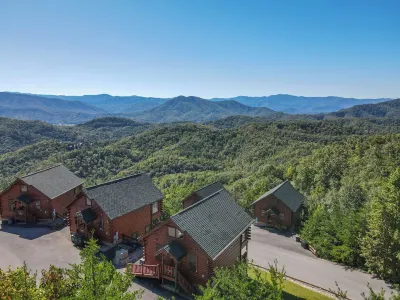 Spectacular Mountain Top View in Sevierville, TN Hotels near Wears Valley