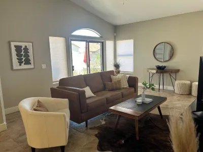Cozy home in the heart of the desert!  5 minutes from the Saguaro National Park! Hotels near Our Play Place