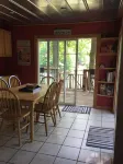 Quiet cove, deep water, minutes to Clemson, pet friendly, easy path to the dock