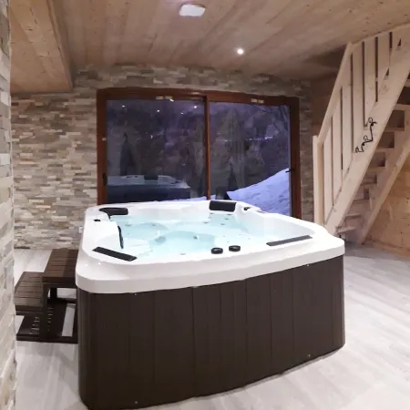 Chalet Cocody Jaccuzi