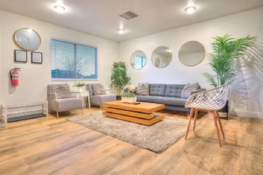 Modern & open 3 bed to explore Horseshoe Bend, Antelope Canyon & Lake Powell