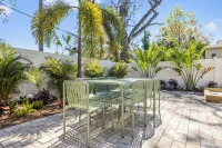 Sleeps 18 - Heated Pool-Pickleball-Hot Tub-Gym-Sauna