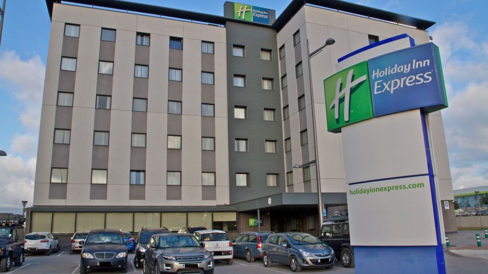 Holiday Inn Express CAMPO DE GIBRALTAR - BARRIOS by IHG