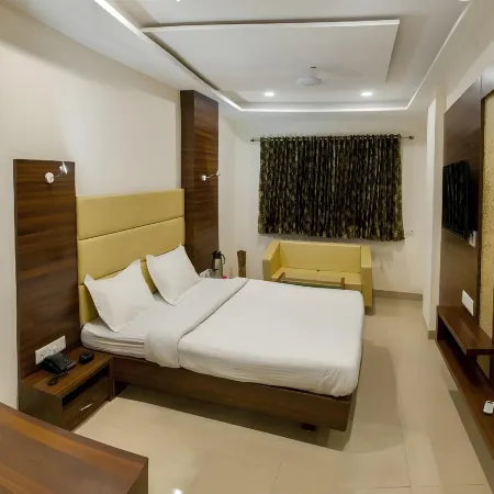 Hotel Kalpana Palace