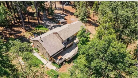 Secluded Woodland Escape Views Close to Ski Отели в г. Твейн Харт