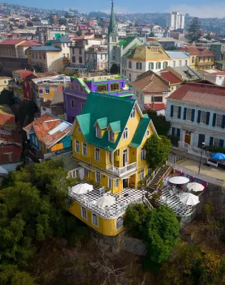 Hotel Brighton Hotels in Valparaiso