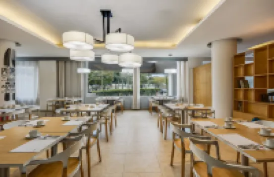 Fiesta Inn Monterrey Valle