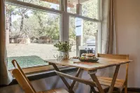 5-Bedroom Granbury Home with Hot Tub and Outdoor Games