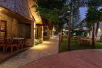 Kamdhenu Resort فنادق في Anand