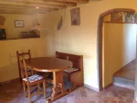 Adorable house in charming Chianti hamlet btwn Siena, Arezzo and Florence