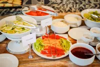 New Tiflis Hotel - breakfast