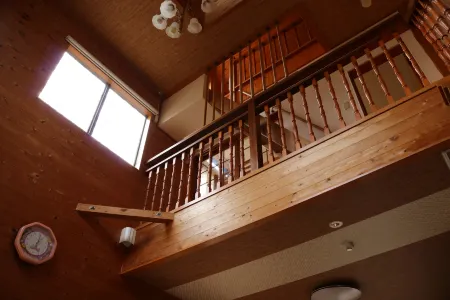 Heart Land Hills in Noto 5 Ike No Hotori No Ie Отели рядом с достопримечательностью «Totoro Hodatsushimizu Town»