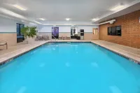 Holiday Inn Express & Suites Kent - University Area Hotels in Kent