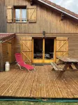 South-facing chalet
