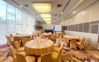 MaxOneHotels.com @ Jayapura Hotels in Jayapura