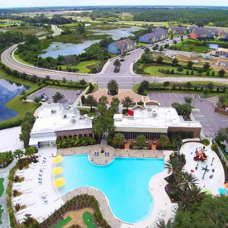3Bd Sleeps8 With Pool Close to Disney Festival 220